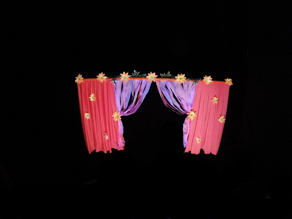 MINI THEATRE
